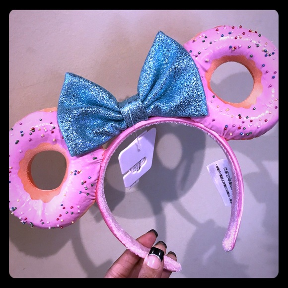 Disney Accessories - Donuts 🍩 Disney Minnie Ears 2019